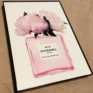 Ladyilly 8 1/2"x11" Framed Wall Art